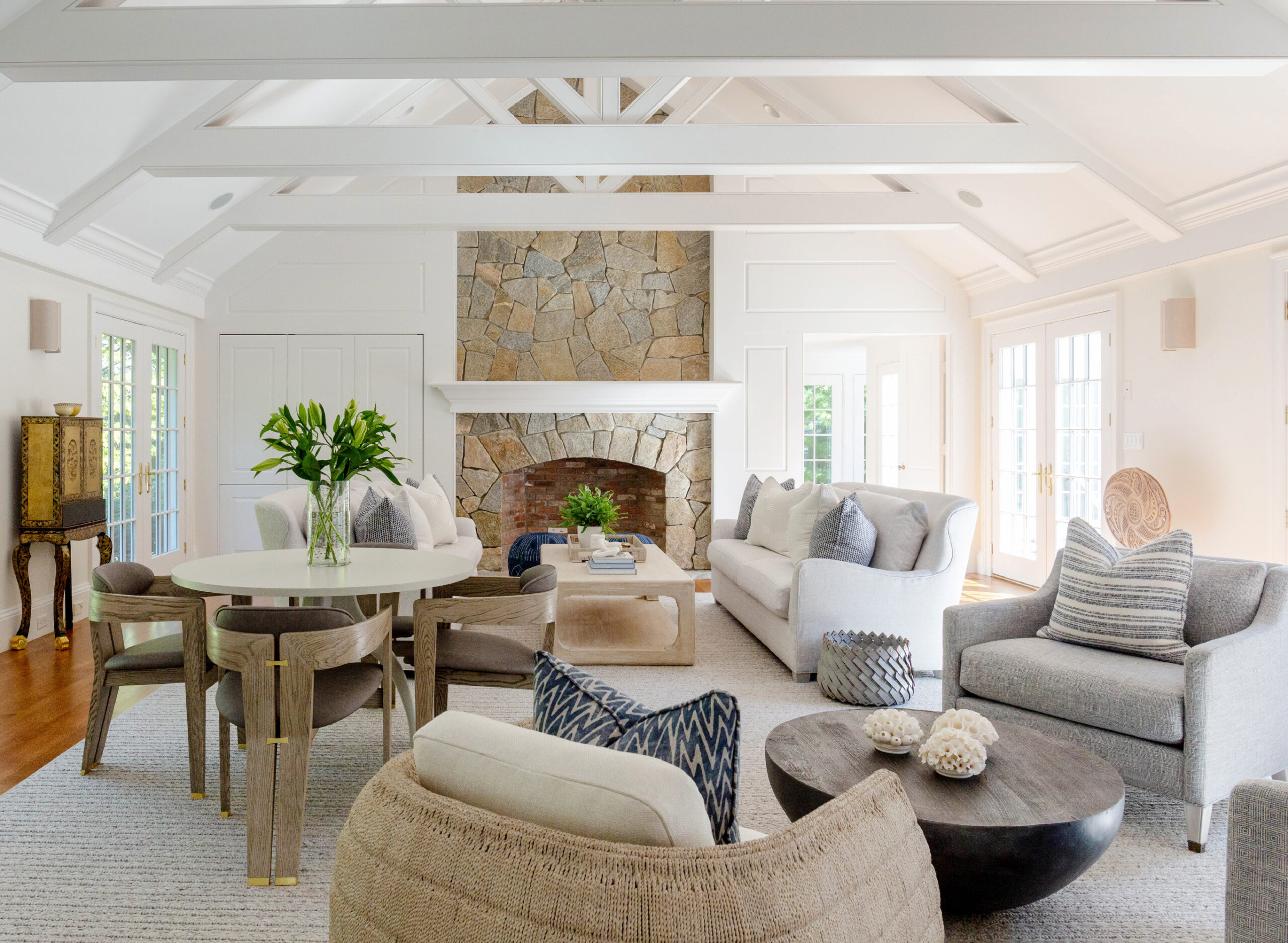 nantucket-looms-interiors-osterville-space