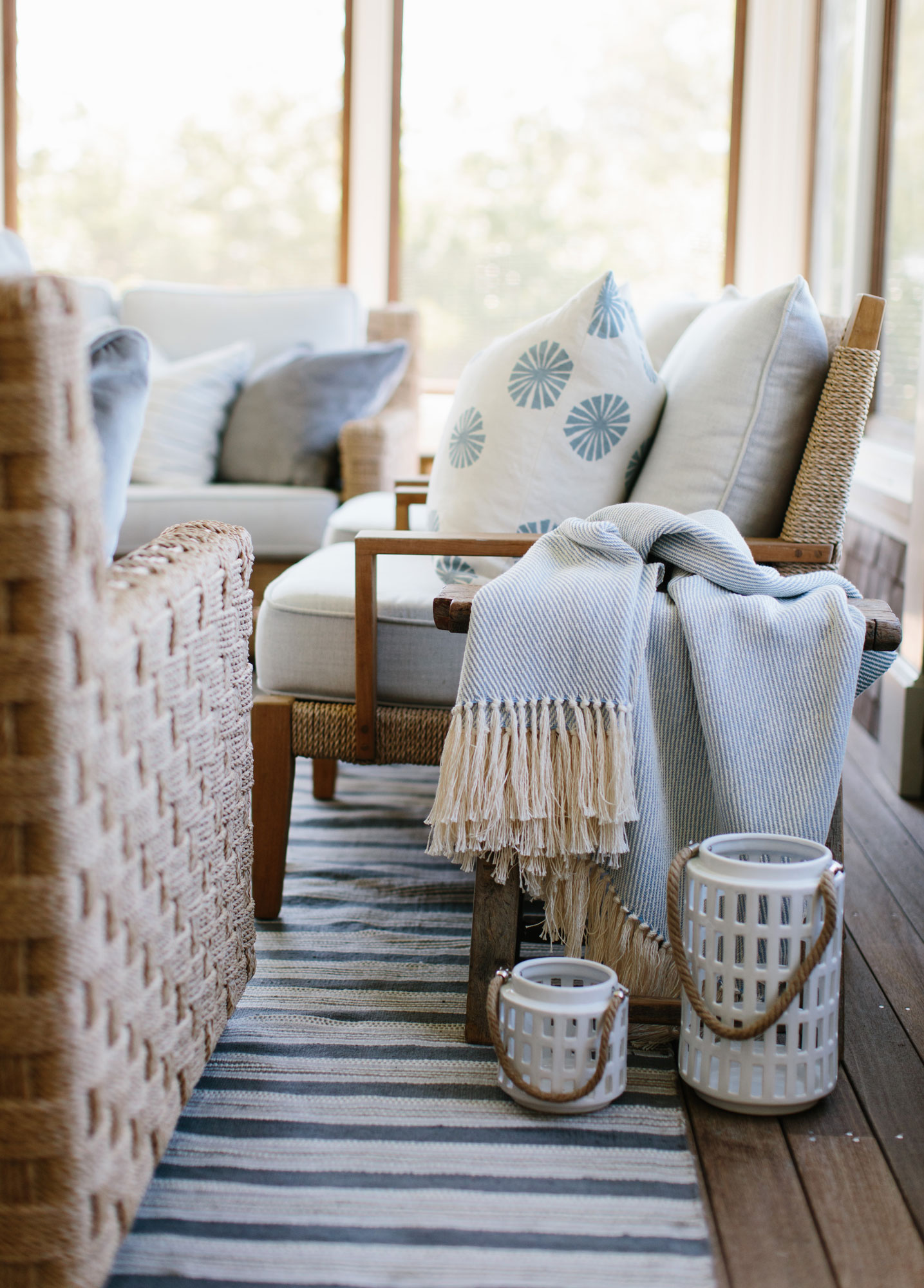 NAntucket-Looms-Contact-us-form